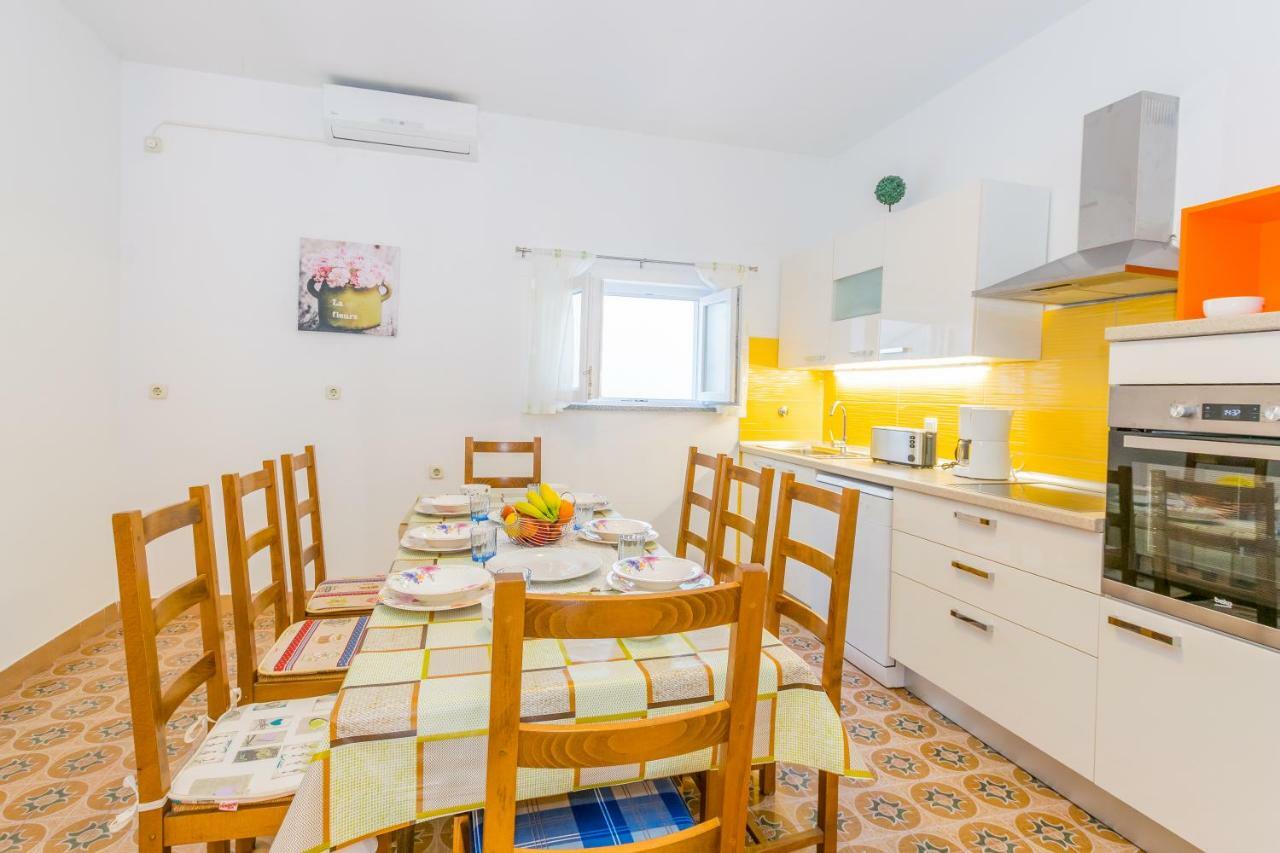 Apartments Grakalic Great Location Medulin Bagian luar foto